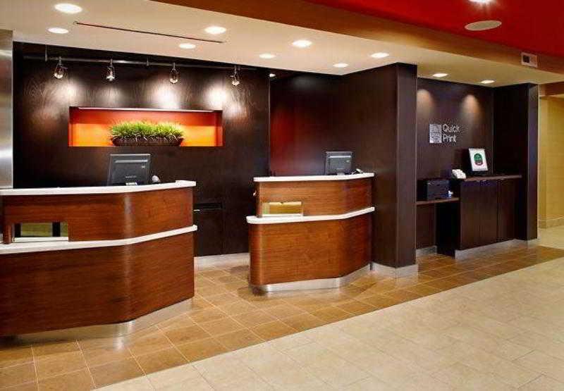 Courtyard By Marriott Tulsa Central Exterior foto